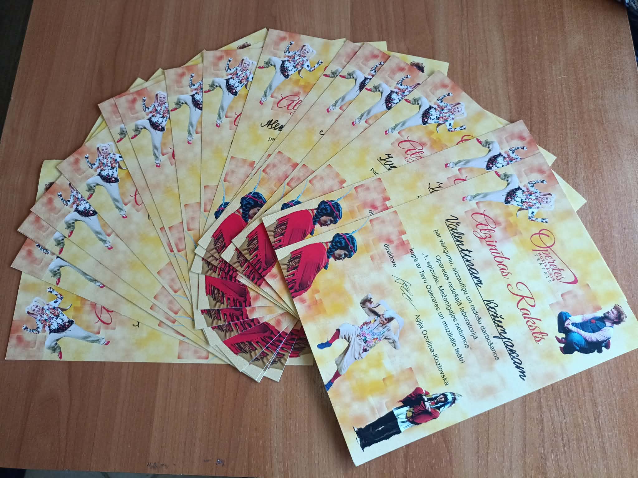 Izzinošā izrādē “Operetes radošā laboratorija.